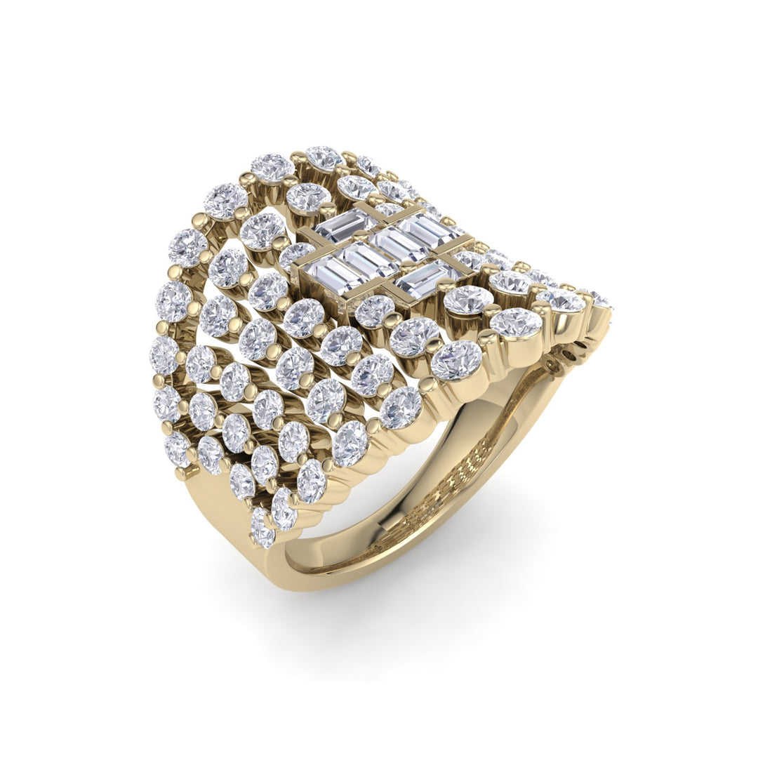 Multi-band ring in yellow gold with white diamonds of 3.14 ct in weight