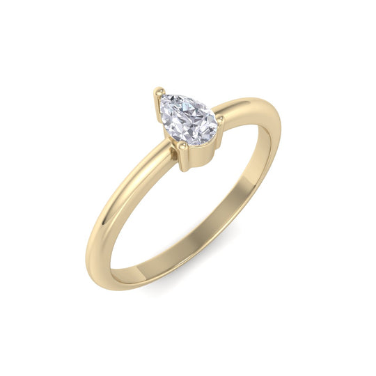 Pear shaped petite diamond ring in rose gold with white diamonds of 0.25 ct in weight
