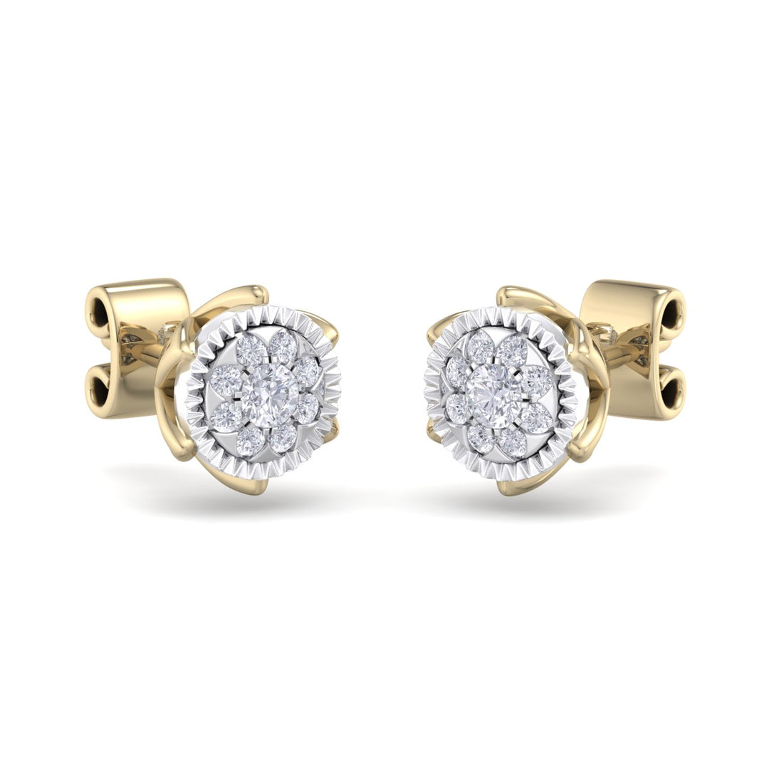 Stud earrings in rose gold with white diamonds of 0.28 ct in weight