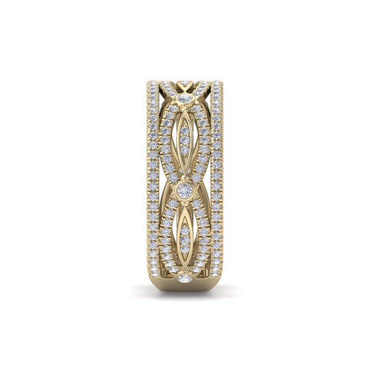 Ring in yellow gold with white diamonds of 0.72 ct in weight