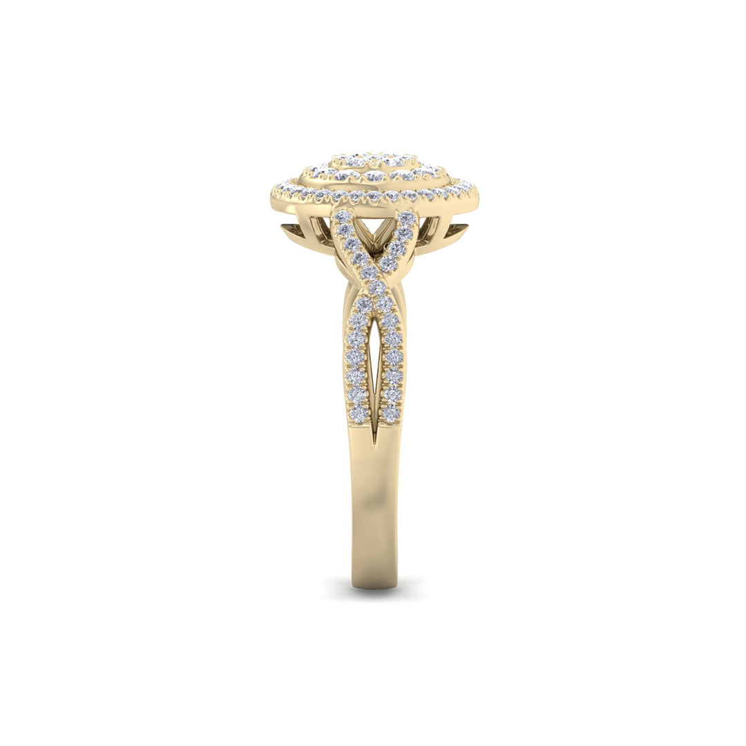 Circle ring in yellow gold with white diamonds of 0.46 ct in weight