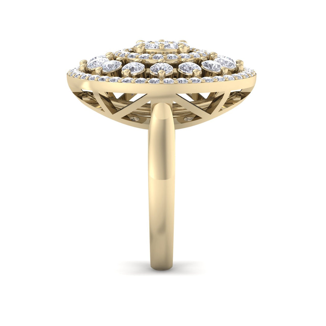Round ring in yellow gold with white diamonds of 1.80 ct in weight