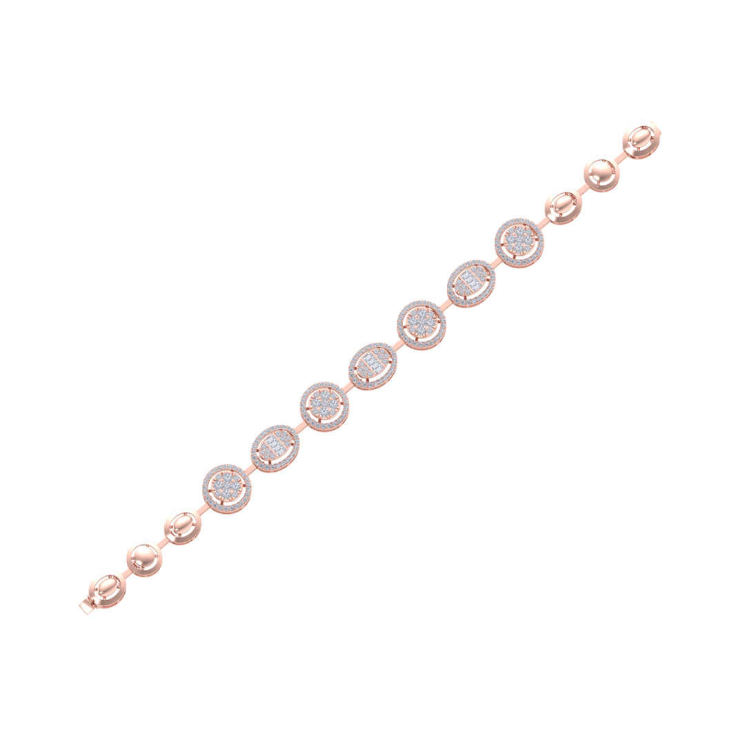Statement bracelet in rose gold with white diamonds of 2.94 ct in weight