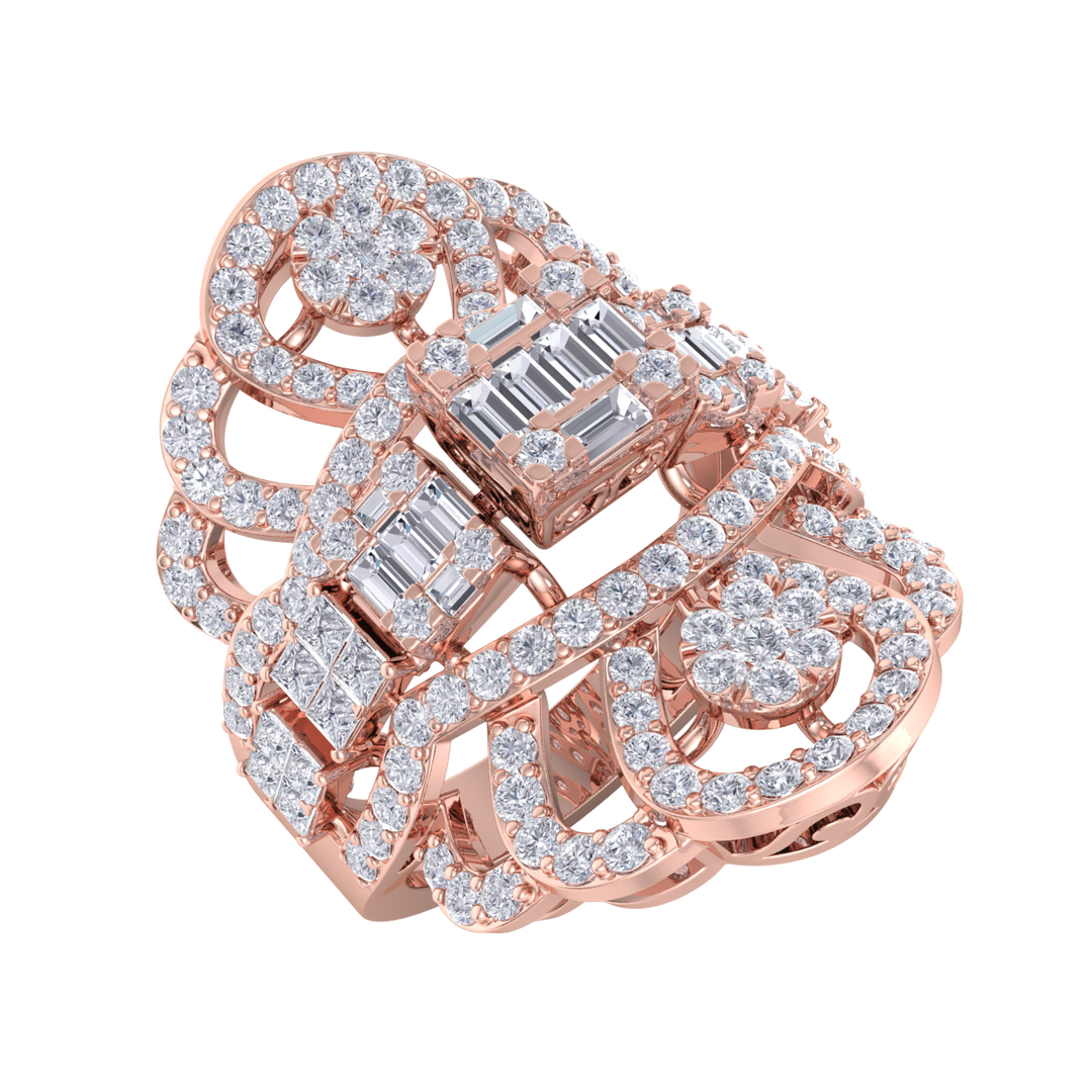 Statement ring in rose gold with white diamonds of 1.91 ct in weight