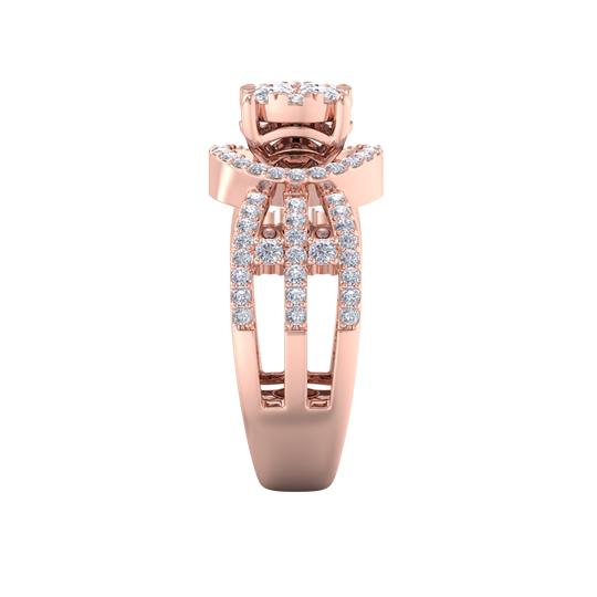 Fashion ring in rose gold with white diamonds of 0.75 ct in weight