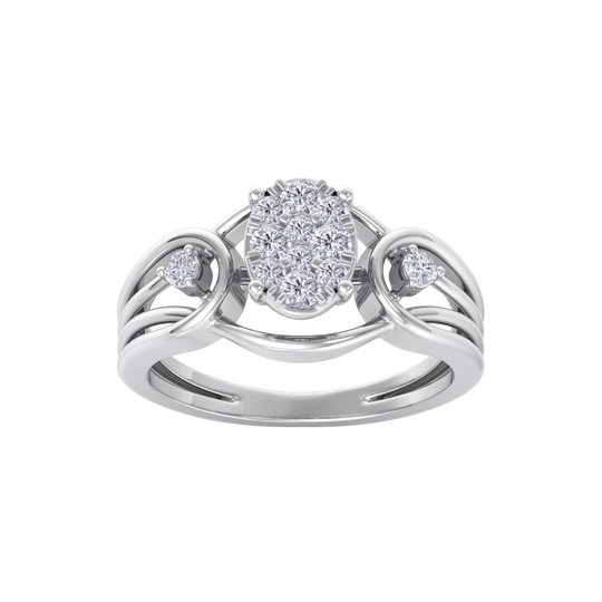 Beautiful ring in white gold with white diamonds of 0.36 ct in weight