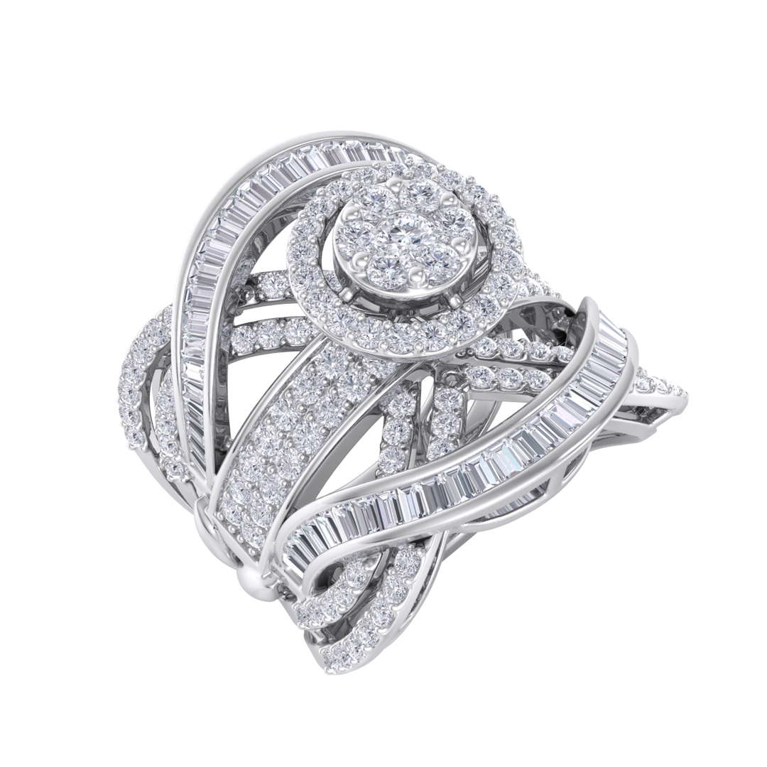 Statement Diamond ring in white gold with white diamonds of 2.32 ct in weight
