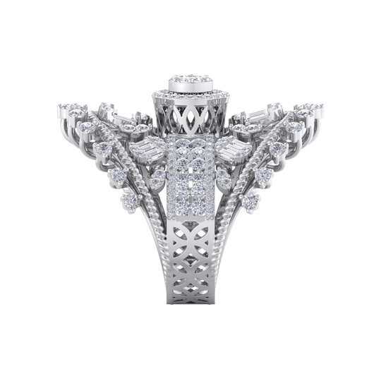Statement ring in white gold with white diamonds of 2.69 ct in weight
