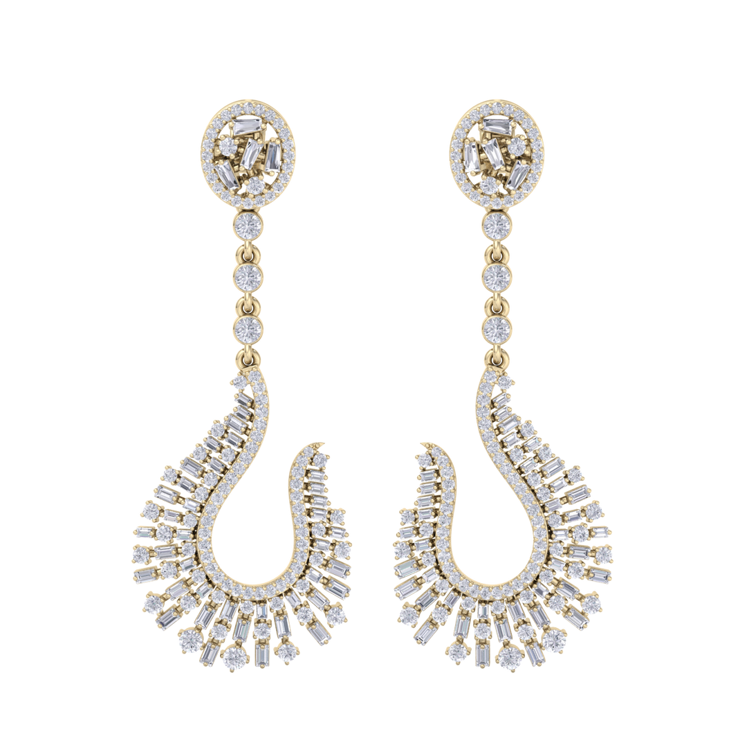 Drop earrings in yellow gold with white diamonds of 2.96 ct in weight