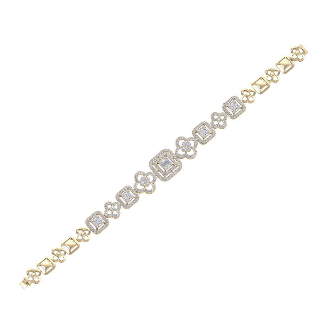 Statement bracelet in white gold with white diamonds of 2.82 ct in weight