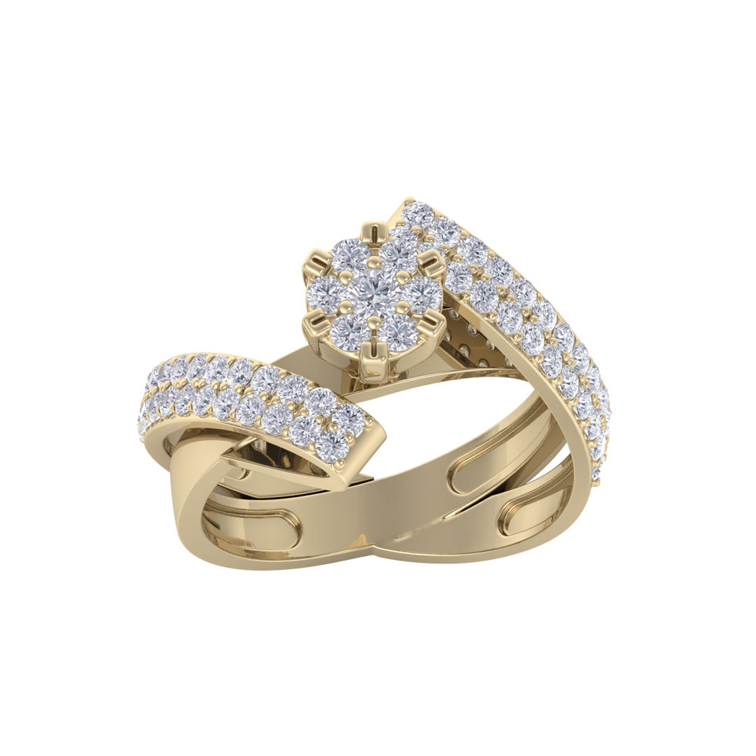 Engagement ring in yellow gold with white diamonds of 0.74 ct in weight