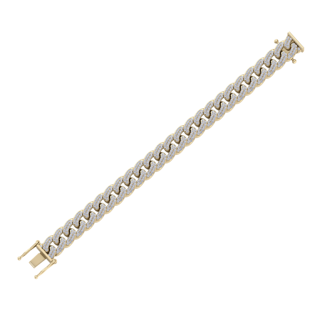 Two rows diamond curb chain link bracelet in white gold with white diamonds of 5.19 ct in weight