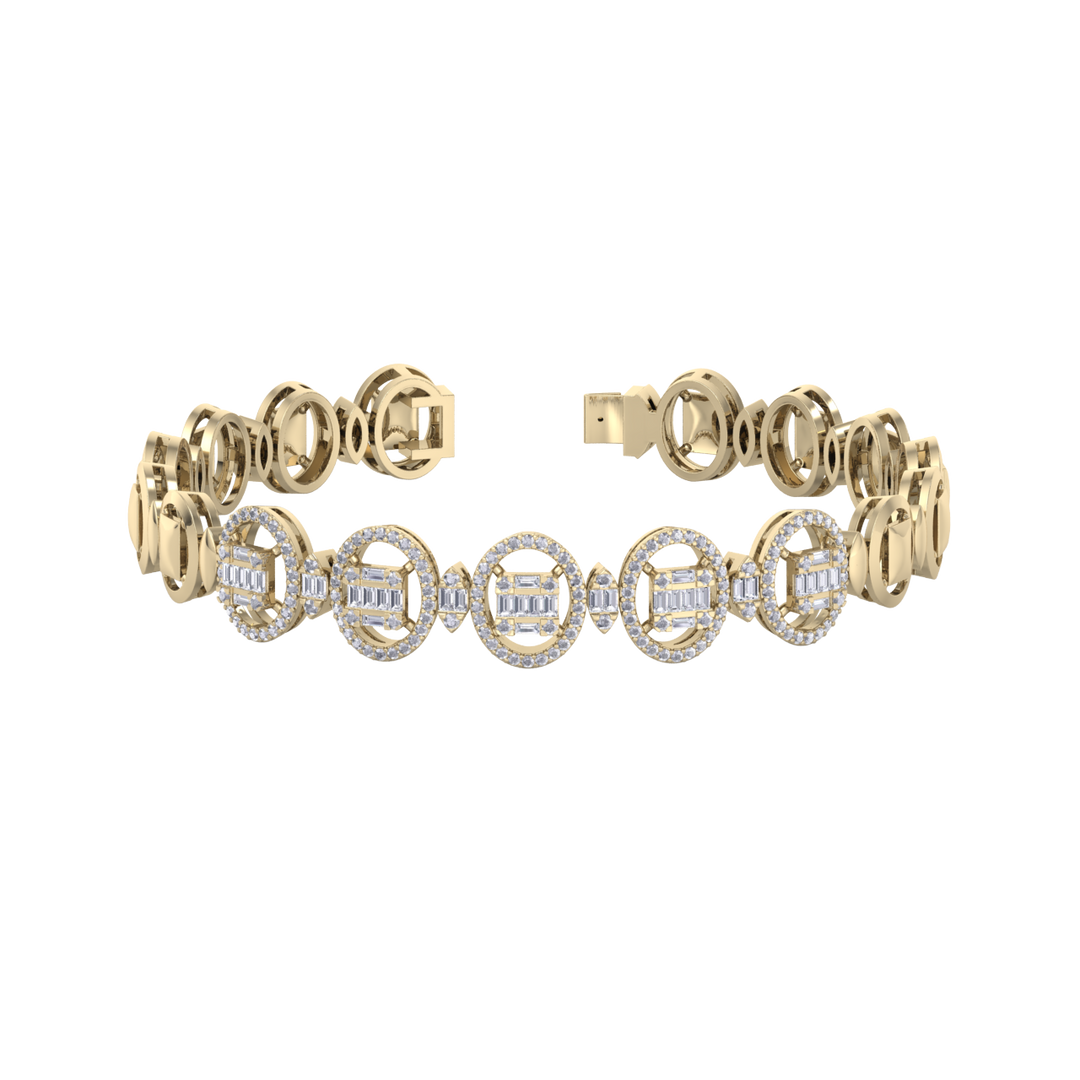 Statement bracelet in yellow gold with white diamonds of 1.22 ct in weight
