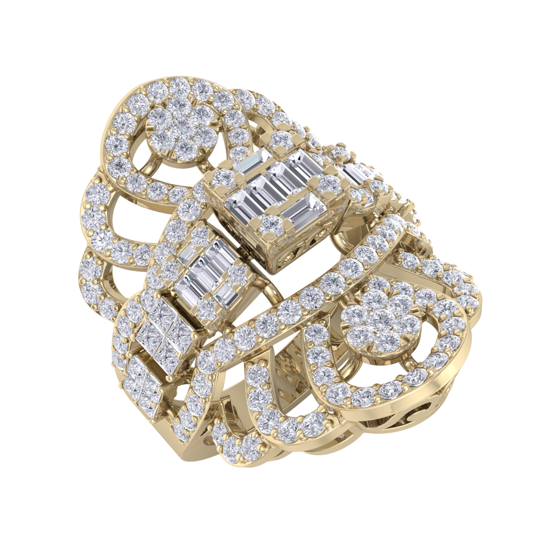 Statement ring in white gold with white diamonds of 1.91 ct in weight