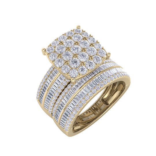 Diamond ring in yellow gold with white diamonds of 2.63 ct in weight