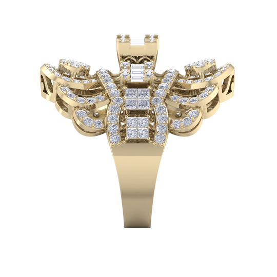 Statement ring in yellow gold with white diamonds of 1.91 ct in weight