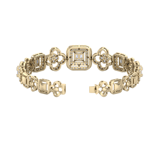 Statement bracelet in yellow gold with white diamonds of 2.82 ct in weight