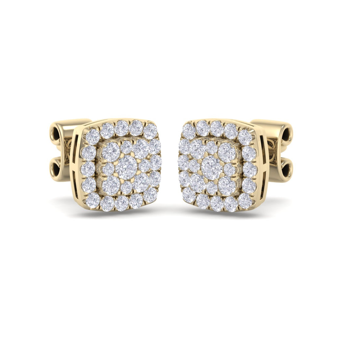 Classic stud earrings in white gold with white diamonds of 0.50 ct in weight