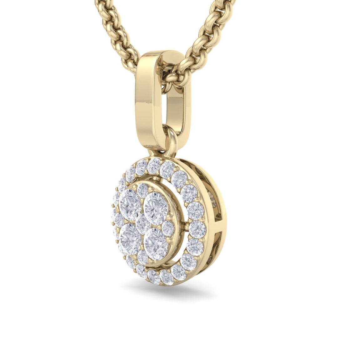Halo pendant in white gold with white diamonds of 0.37 ct in weight